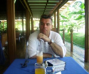 Carlos Quintan
