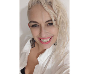 deborah travie