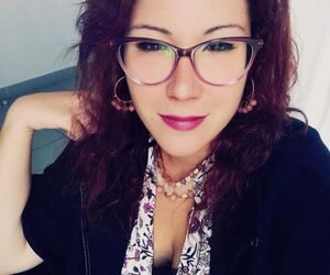 Karen :)