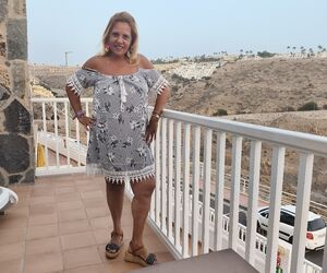 Monica Leon Gi