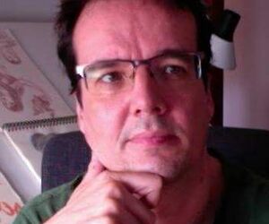 Manu Dombidau
