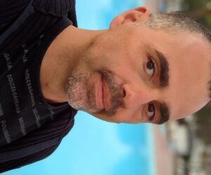 Andres      