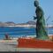 Tomar algo , playa, y paseo por las canteras hasta el confital 