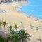 Yoga y Meditación, de pie, sentados y acostados; en Las Canteras. 