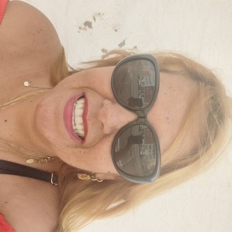 Foto de perfil de Monica Leon Gil