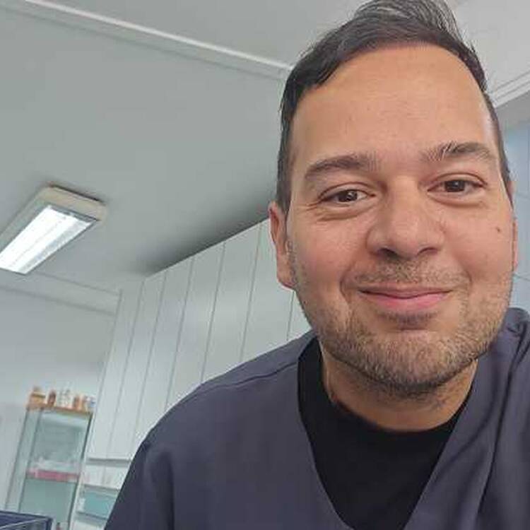 Foto de perfil de CarlitosRzam